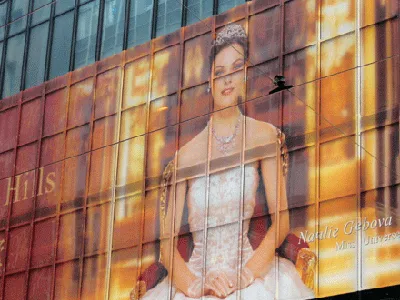 One Way Vision Used for Building Glass