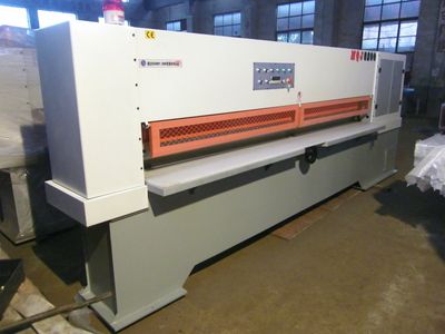 Hydraulic Veneer Guillotine