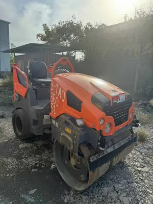 High-Quality 3 Ton Used Asphalt Roller for Road Compaction