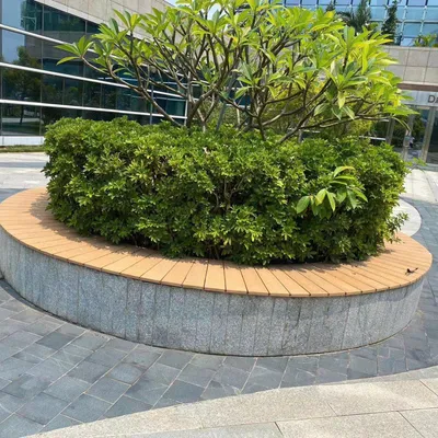 Durable Composite Outdoor Deck for Elegant and Sustainable Spaces