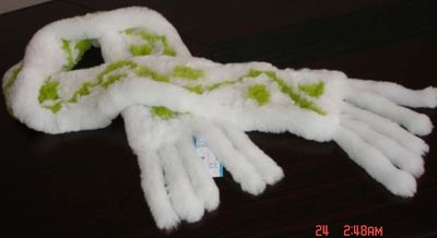 Rabbit Fur Knitted Scarf (05)