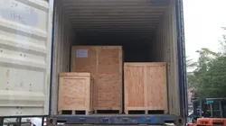 PACKAGING & SHIPPING