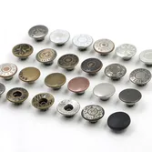 Metal button