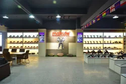Makute factory show