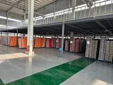 Sample room and warehouse