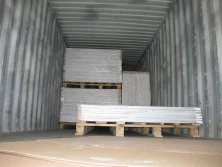 Loading container