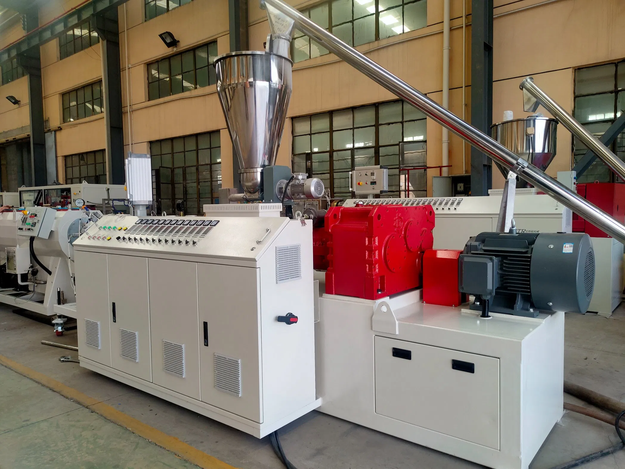 16-63mm 110mm Plastic UPVC PVC PE HDPE PPR Single Wall Corrugation Pipe Water Tube Electric Wire Hose Extrusion Production Making Line