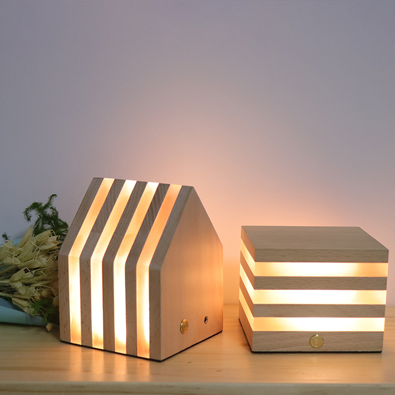 Beutiful House Wooden Night Light LED Table Desk Lamp for Home Decor