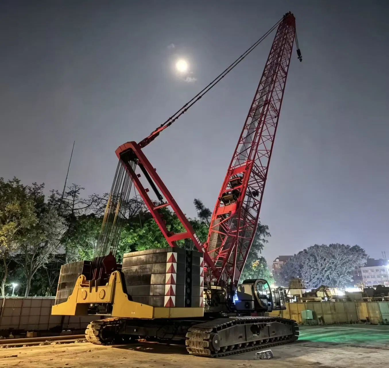 Sany Medium-Tonnage 150 Tons Used Crawler Wheeled Crane for Steel Structure Erection