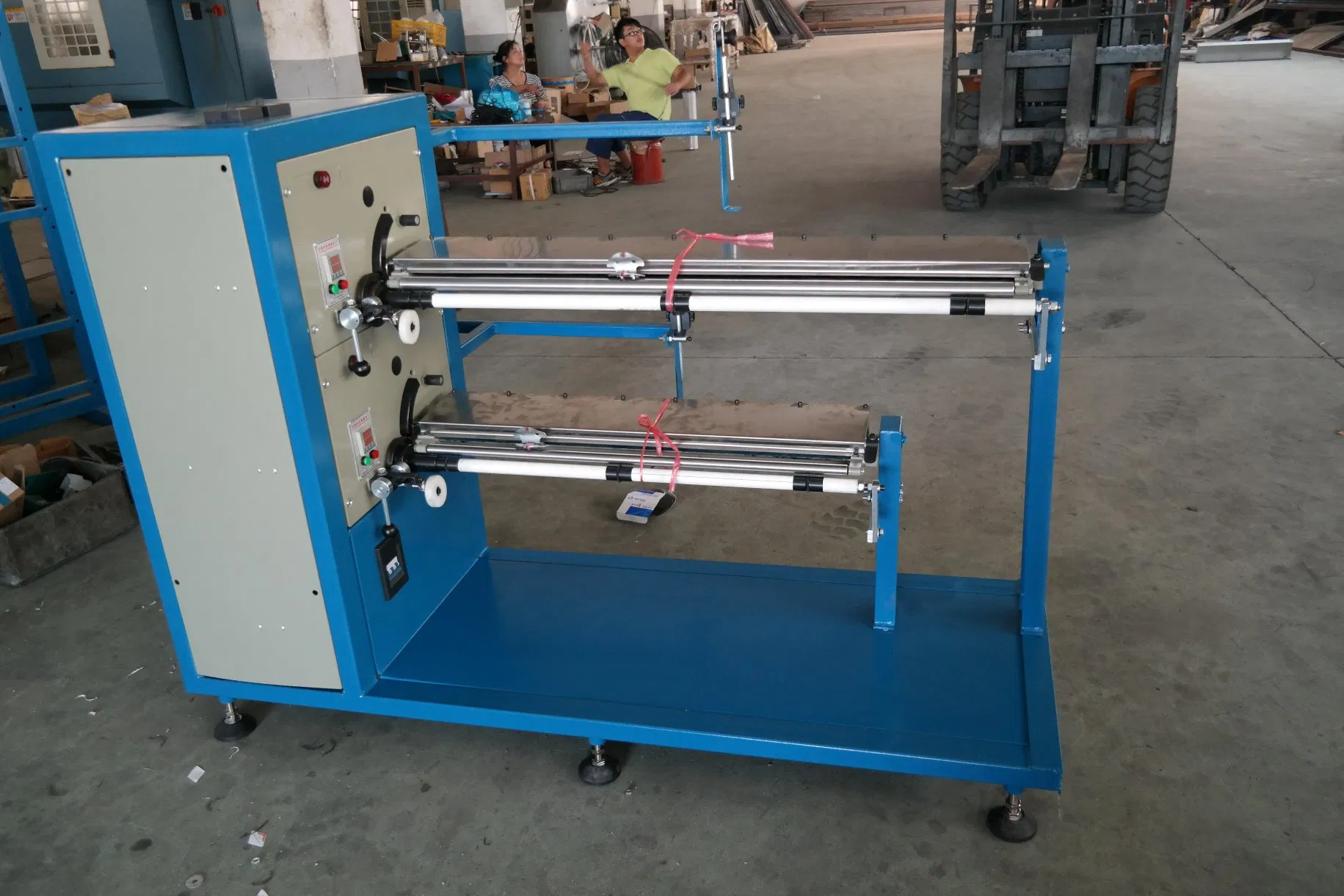 High Efficiency Automatic Double Head Hydraulic Liquid Filter Element Precision Winding Production Machine