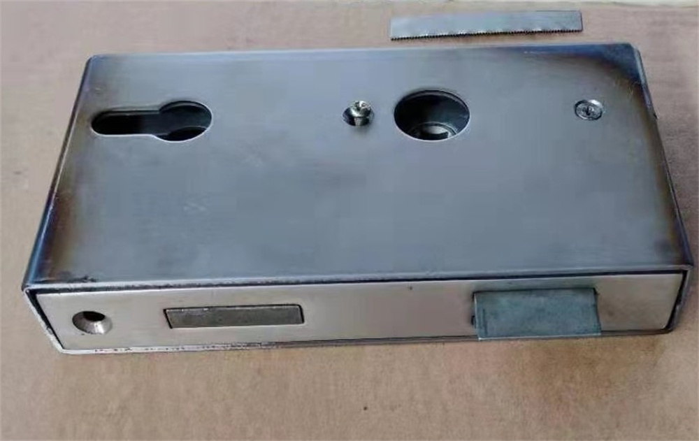 Steel Aluminium Stamping Part Sheet Auto Spare Part Precision Metal Fabrication Custom Machining Metal Products Hardware