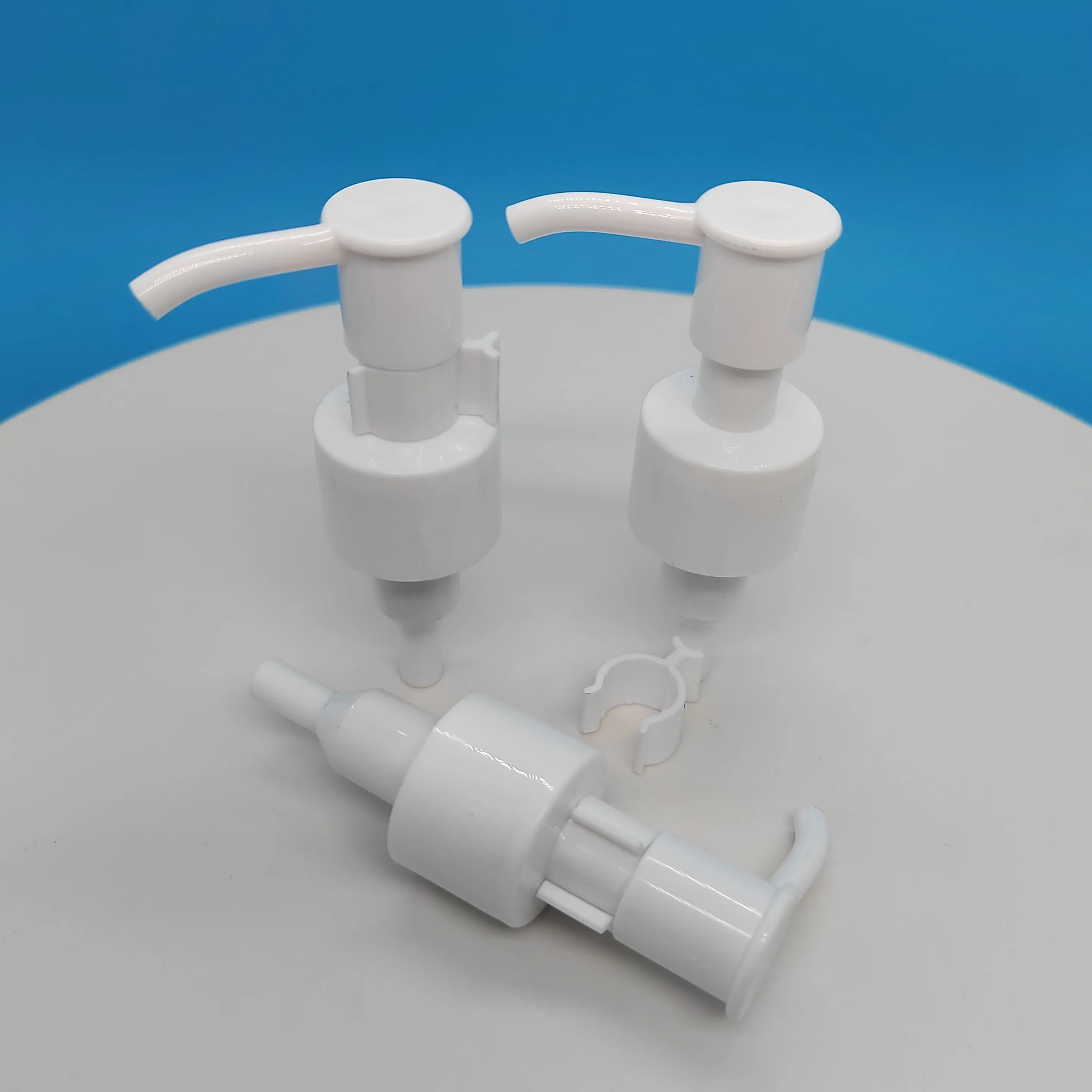 24/410 Long Nozzle Clip Lock Cosmetic 24mm Essential Oil Treatment Pump