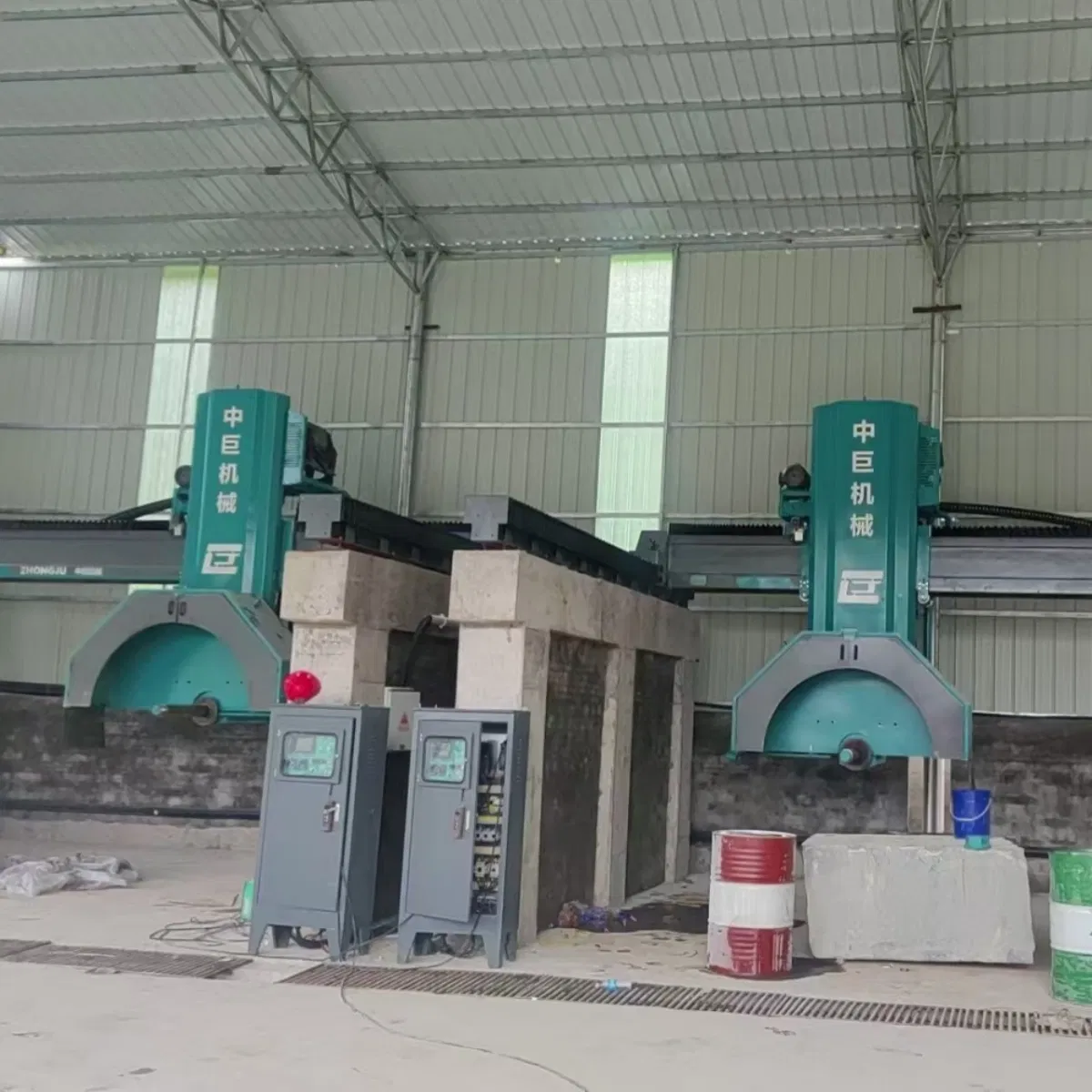 Integrated Dust-Proof Design Precise Granite Block Cutting Machine