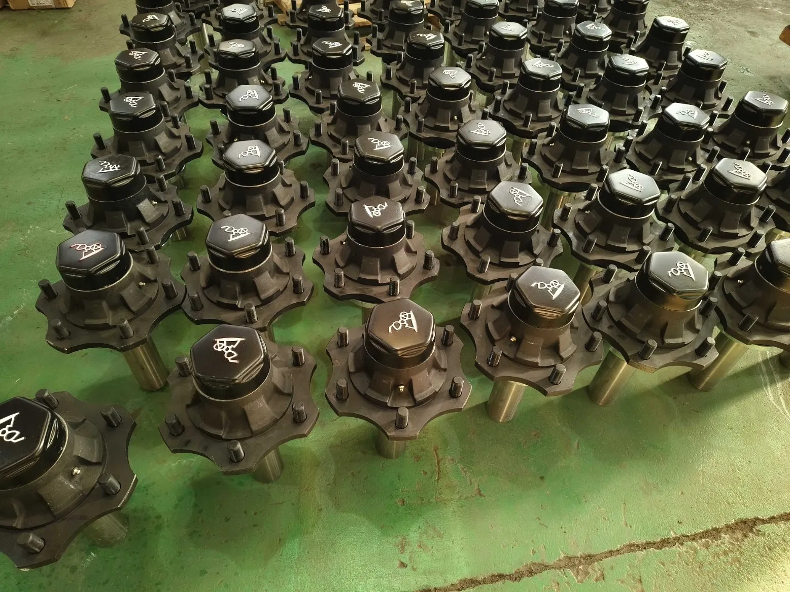 Robust 6.5-Ton Stub Axles for Agricultural Machinery Durability
