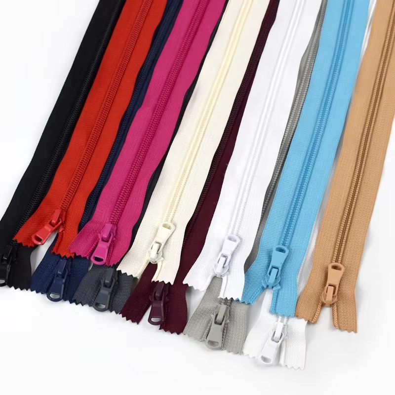 Custom 15/20/25/30cm Garment Luggage Home Textile Accessories Replaceable Colorful Nylon Closure Short Zipper