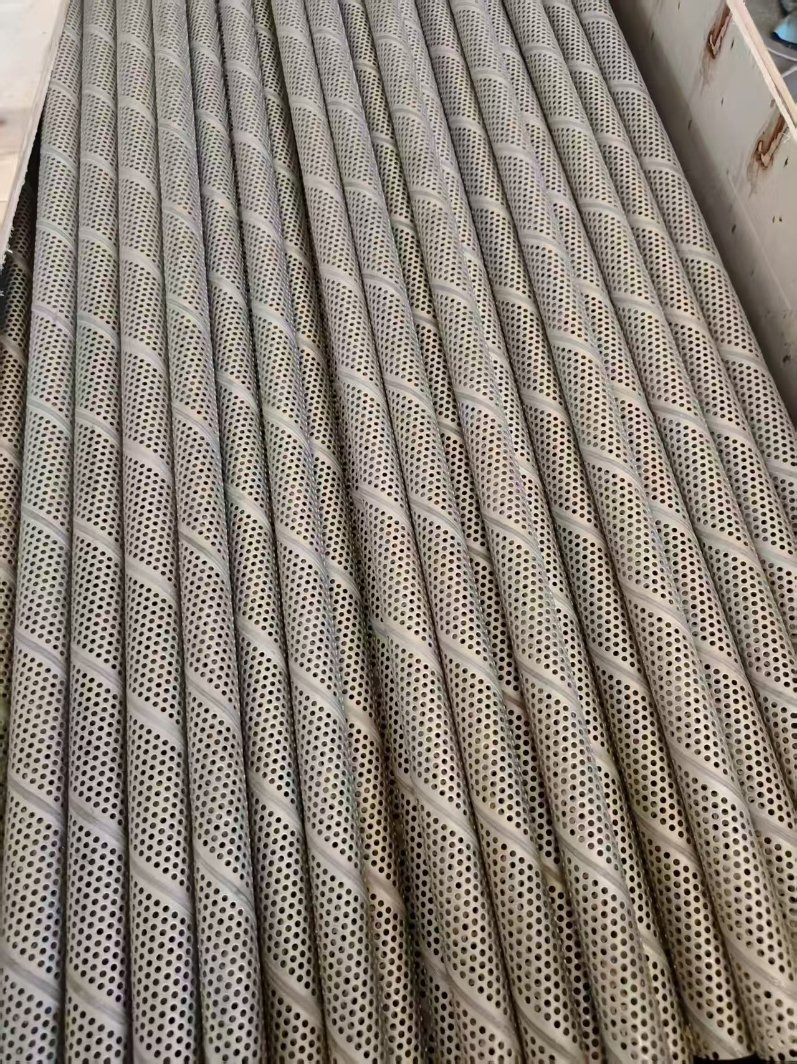 Thickness 1.2mm Ext Diam. 21mm Continuous Welding Perforated Tube
