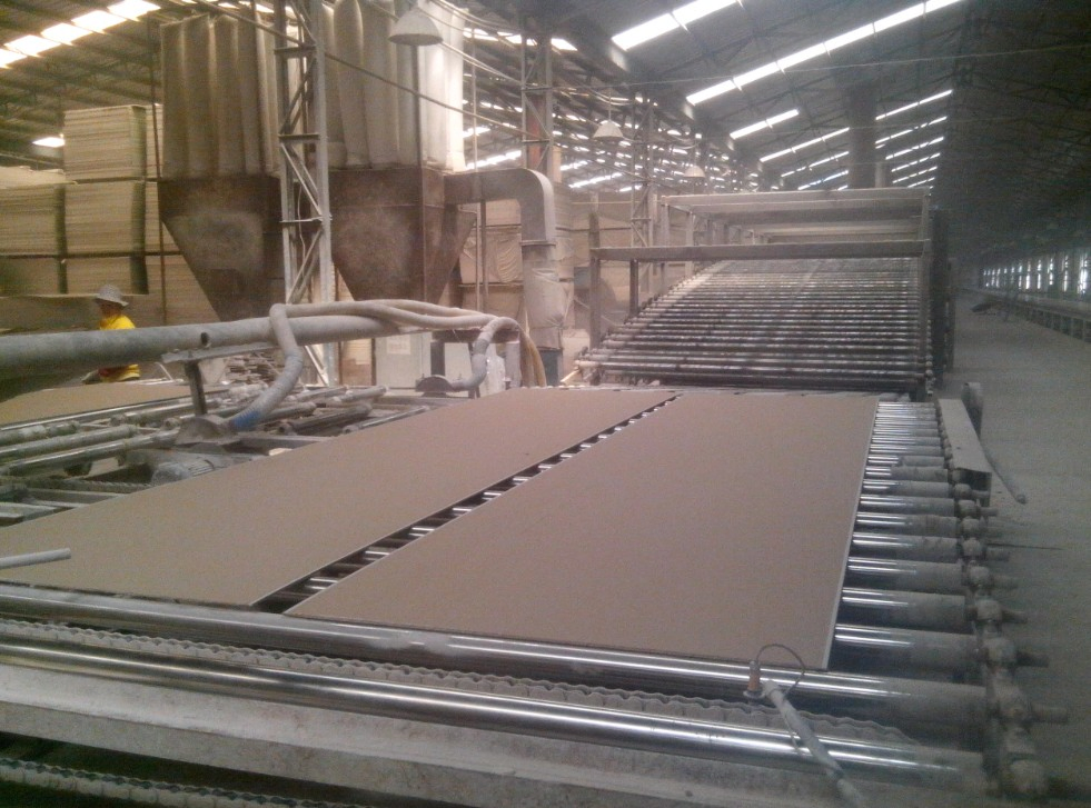 High Quality/Strength and Good Price Gypsum Board for Ceiling and Wall Partition