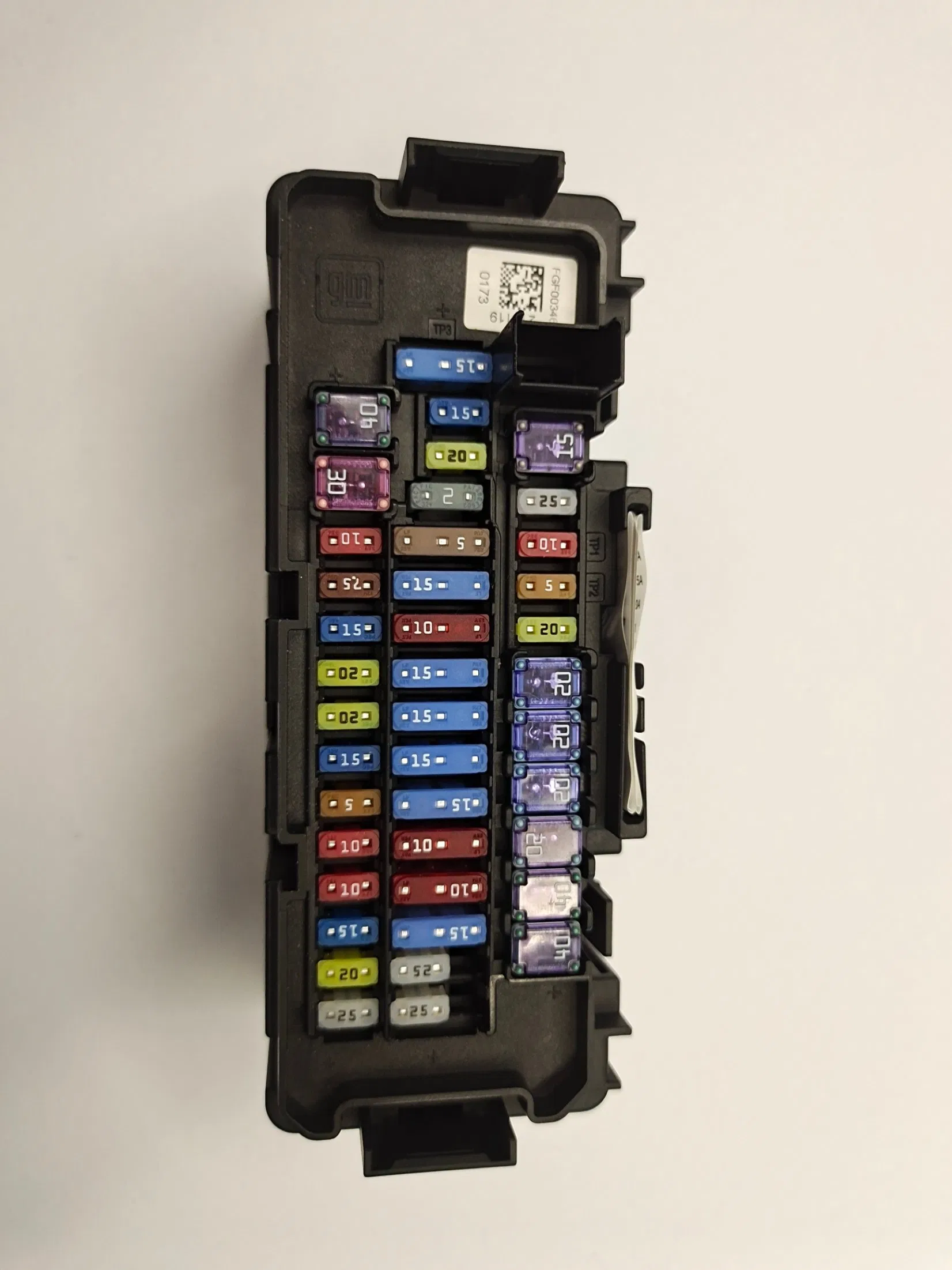 Matching Design and Production Car Relay Connector Pin Blade Fuse Box
