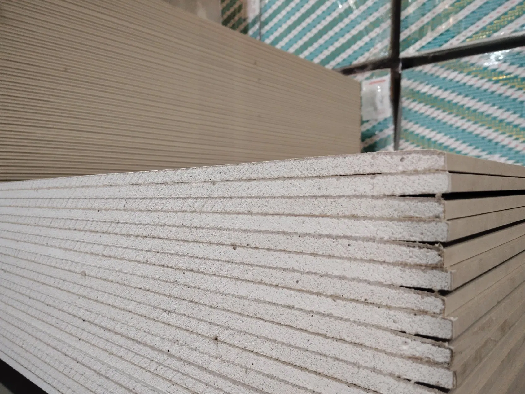 Building Materials Wall Panel Standard Plasterboard Gypsum Board Construction Cladding Wall Covering Wall Decoration