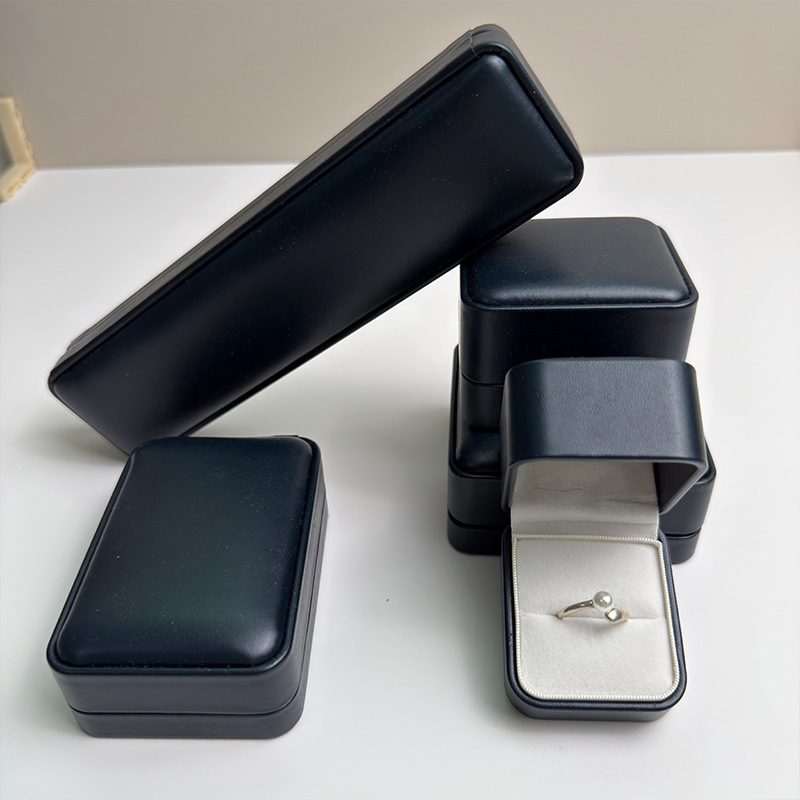 New Rounded-Corner Luxury PU Leather Jewelry Box for Rings, Pendants, and Bracelets