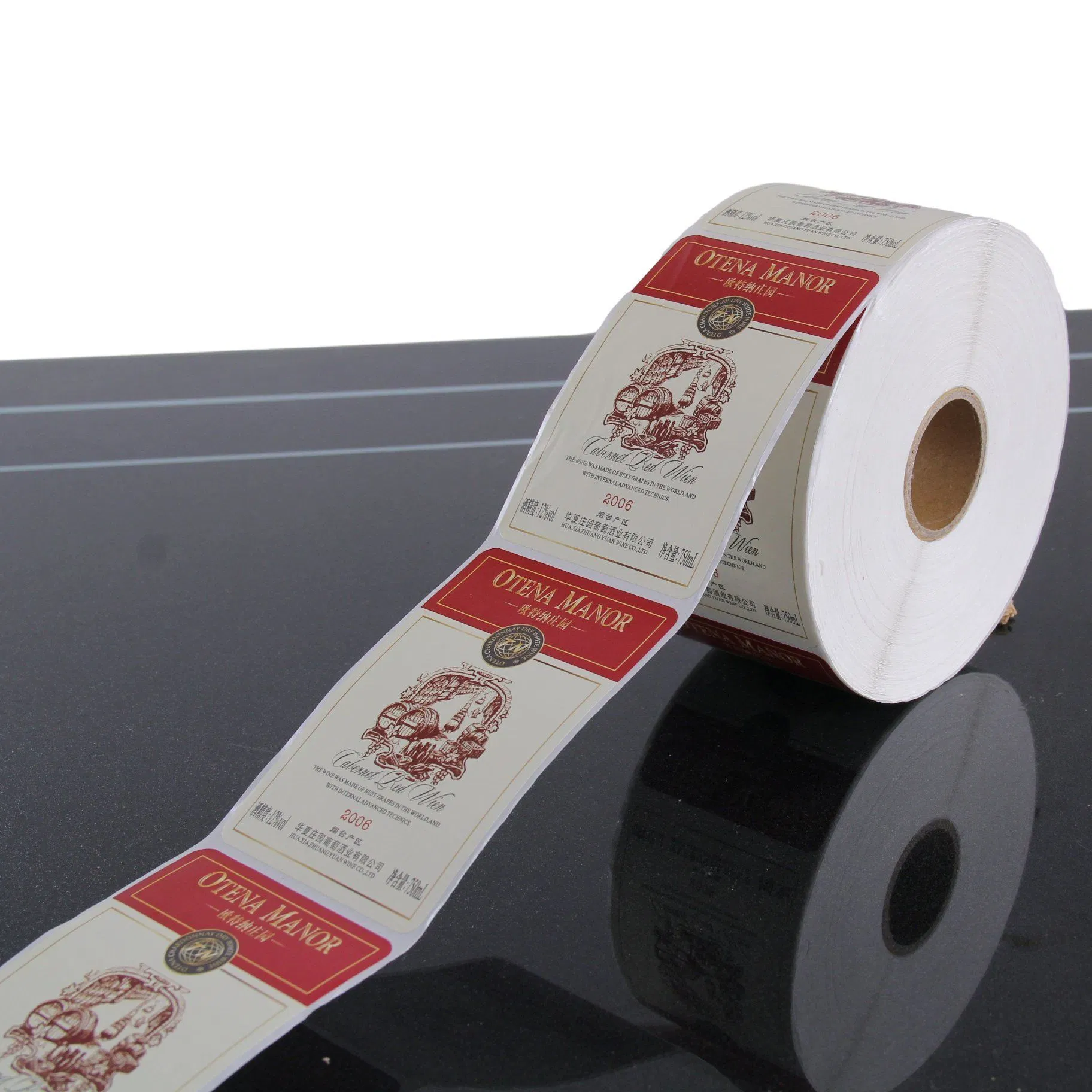 Customizable Roll Labels for Unique Cosmetic Bottle Branding