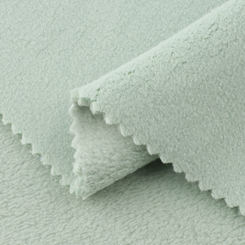 Luxurious Velvet Flannel Fabric for Comfortable Apparel Production