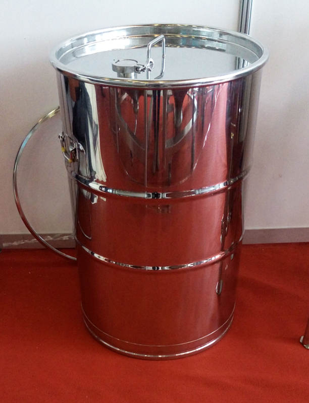 Heavy-Duty 55-Gallon Stainless Steel Drum for Liquid Transport
