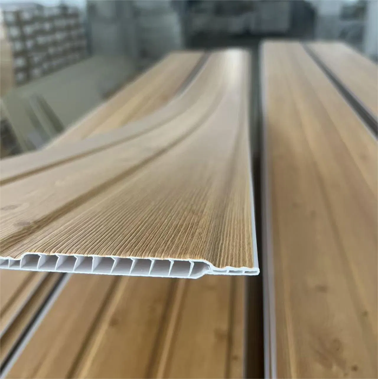Moisture Proof Soundproof PVC Ceiling Panel UV Resistant Easy Install Sheet Tiles PVC Plastic Ceiling Tongue and Groove PVC Ceiling Board for Villa Apartment