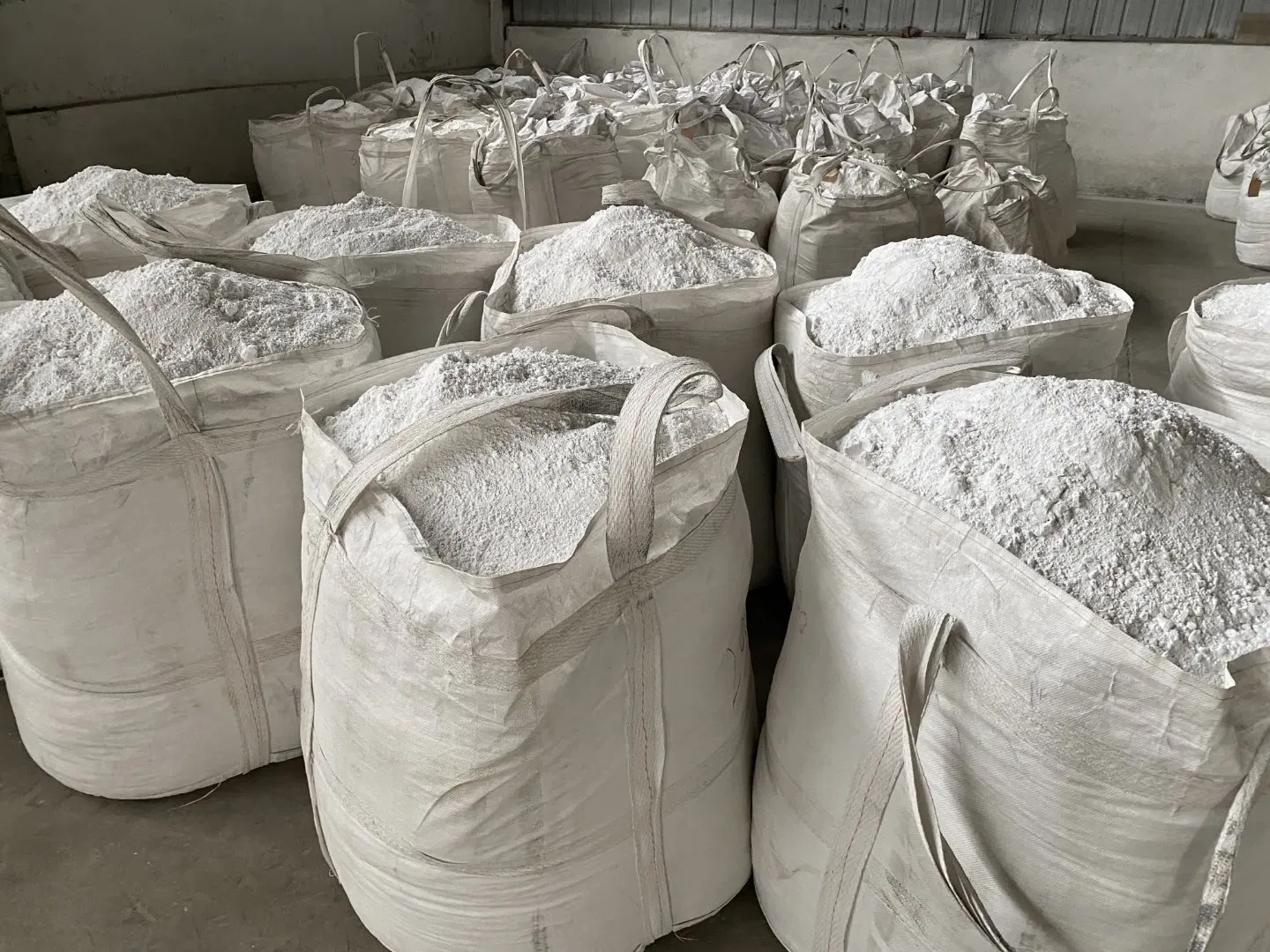 Durable White Fused Alumina Abrasive: Expert in High-Temperature Applications
