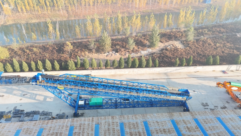 Movable Radial Telescopic Stacker Conveyor Used for Aggregate Sites