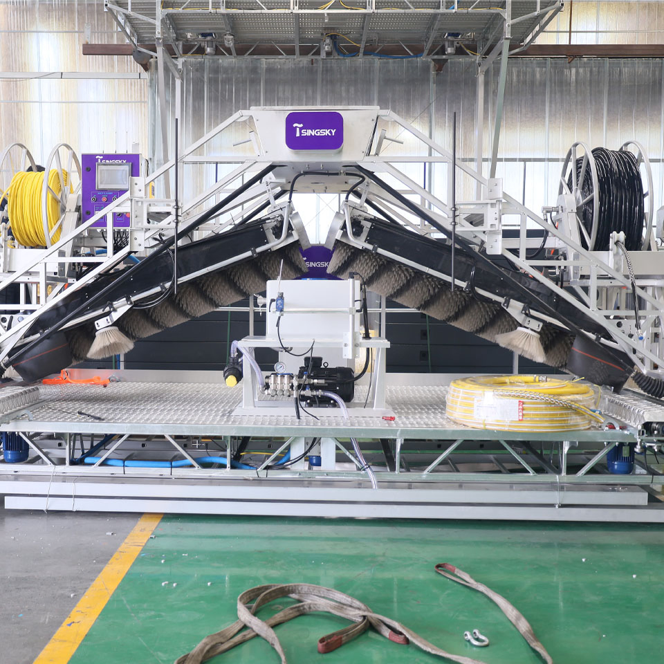 Glass Greenhouse Cleaning Machine