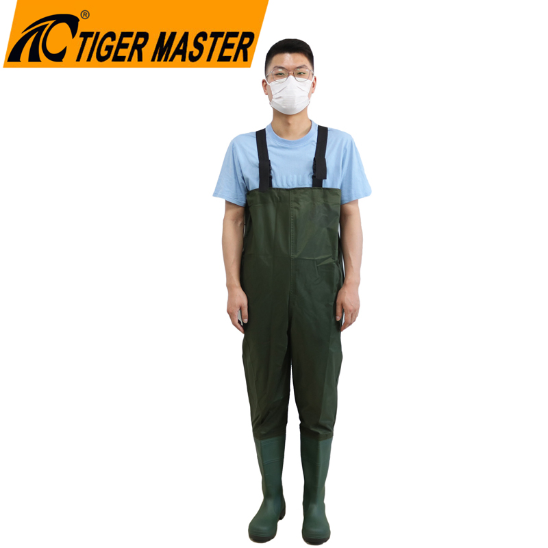 Anti Slip Oil Acid Resistant Waterproof Adults Chest Waders Men′ S Polyester Fishing Waders with Boots