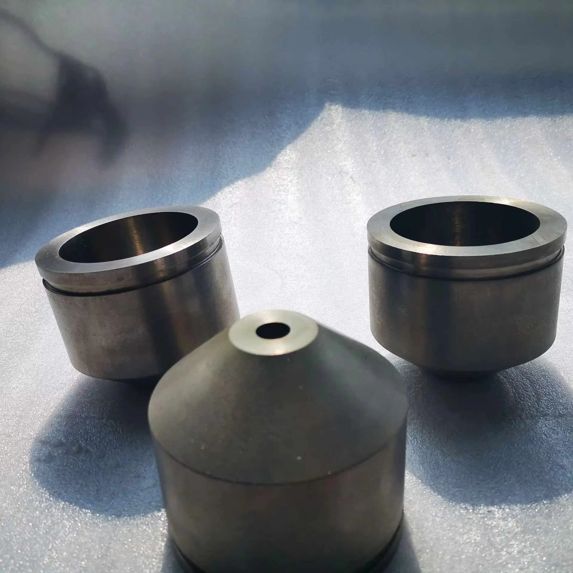 Customizable Molybdenum Iridium Alloy Nozzle with High Temperature and Corrosion Resistance for Demanding Flow Control