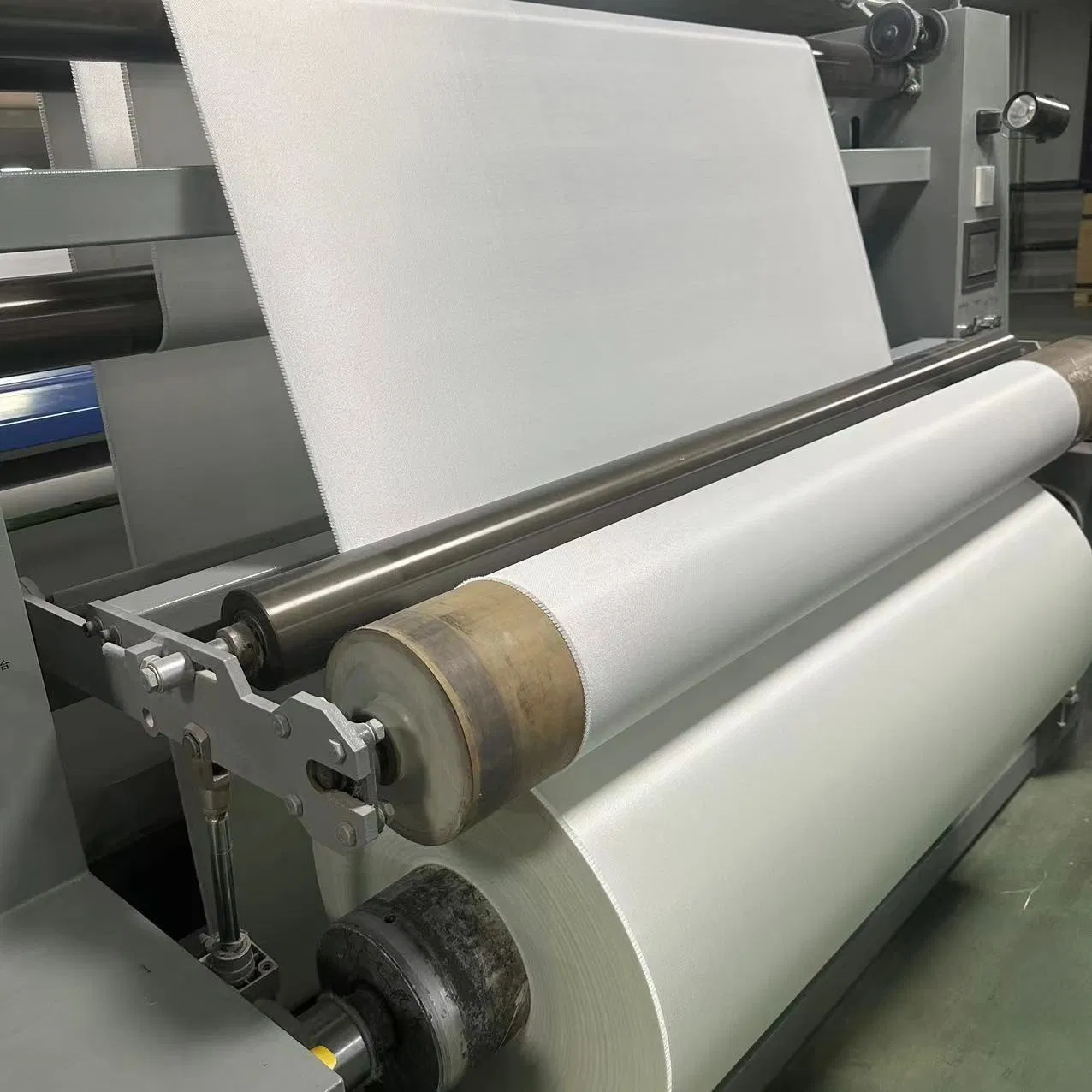Durable 815g Alkali-Free Glass Fiber Fabric for Effective Filtration
