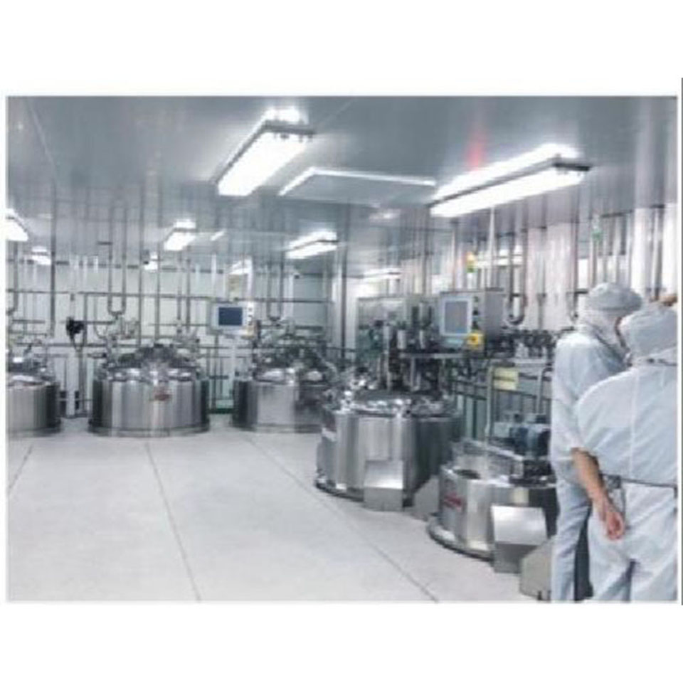 Advanced Vacuum Emulsifying Mixer for Flawless Cosmetic Formulations