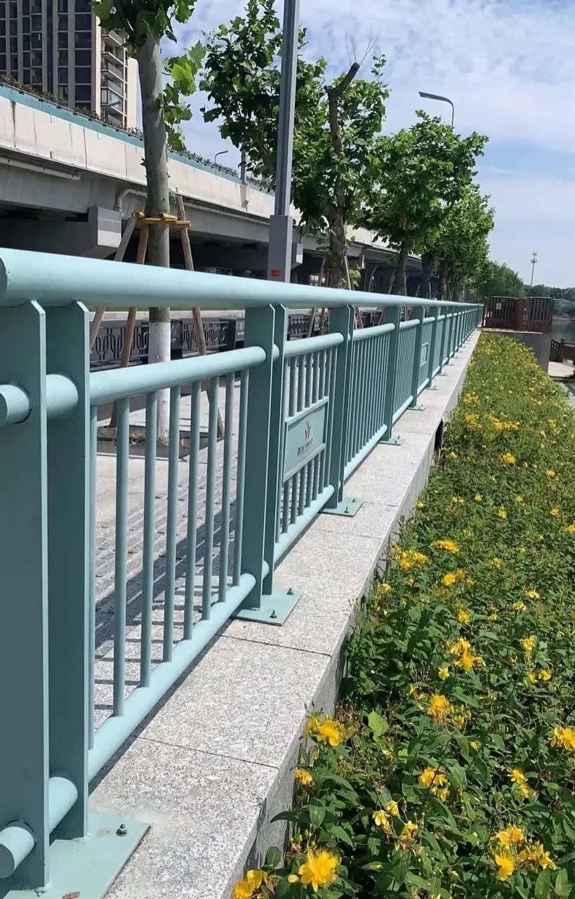 Bridge Guardrail Featuring Light Mesh Opening - River Guardrail From Zhejiang