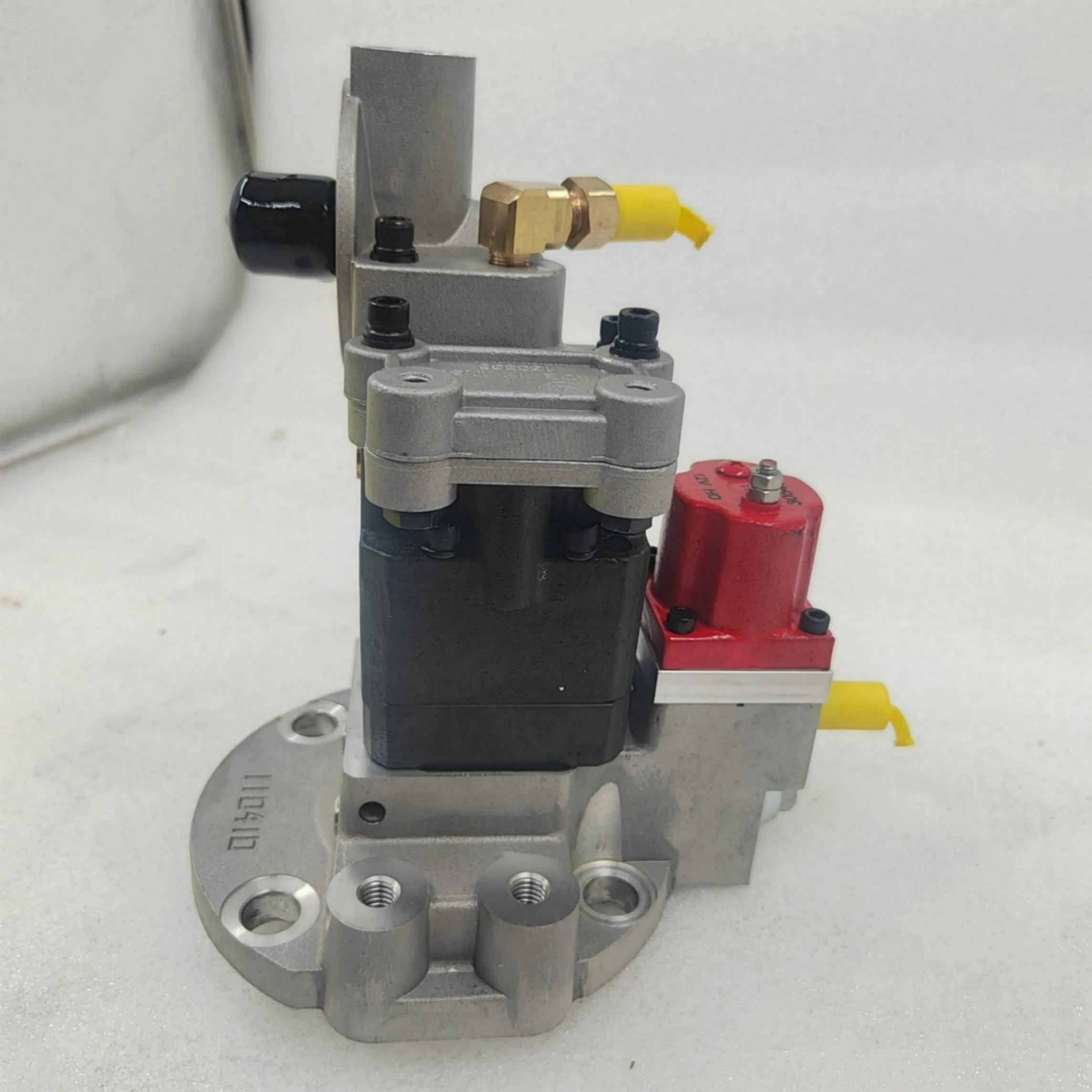 Quality Control L10 ISM Qsm Cylinder Head Assy with Cop for Bulldozer