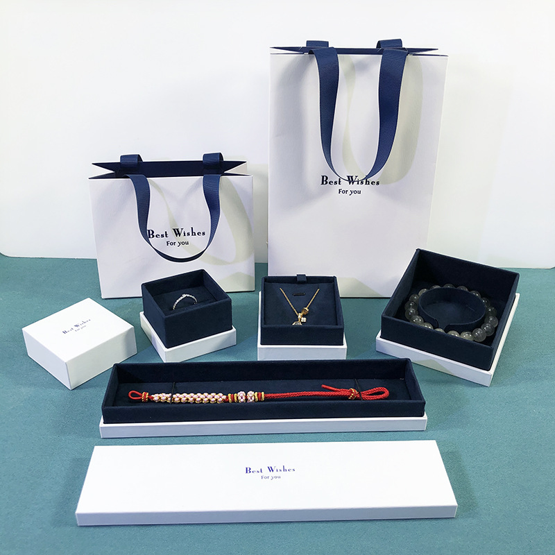 New Japanese-Style White Jewelry Box: Luxury Packaging and Storage Box for Rings, Pendants, and Bracelets