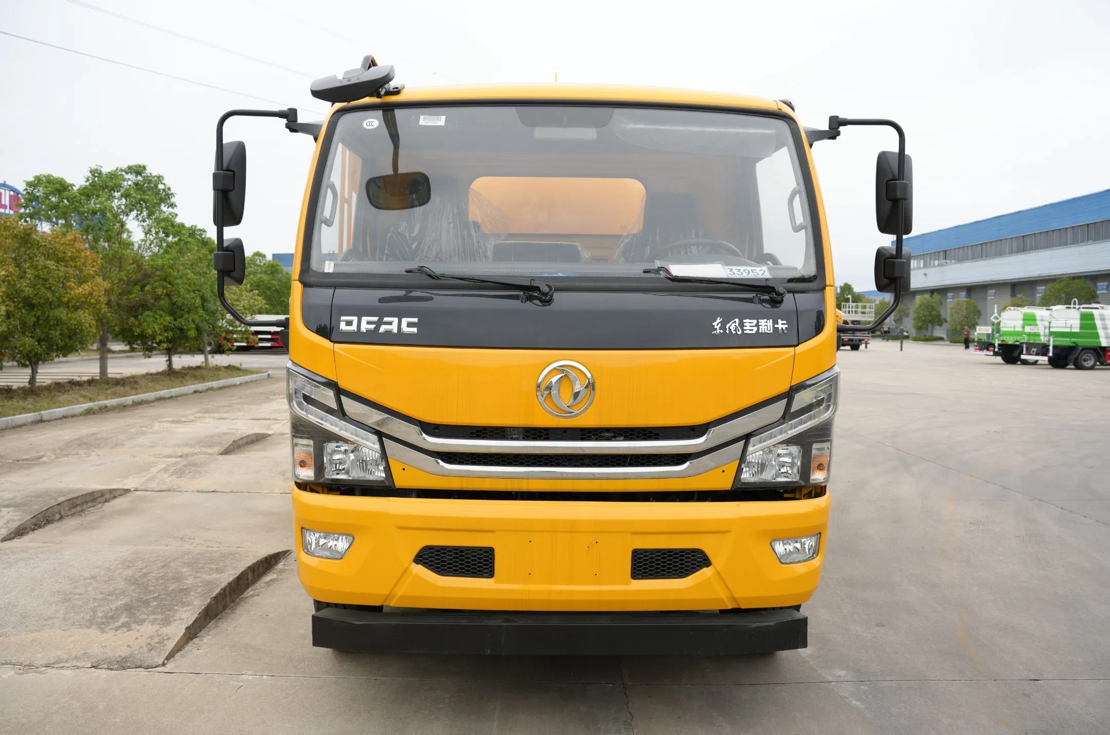 High-Capacity Easy Storage Efficient Waste Management Vacuum Suction Truck