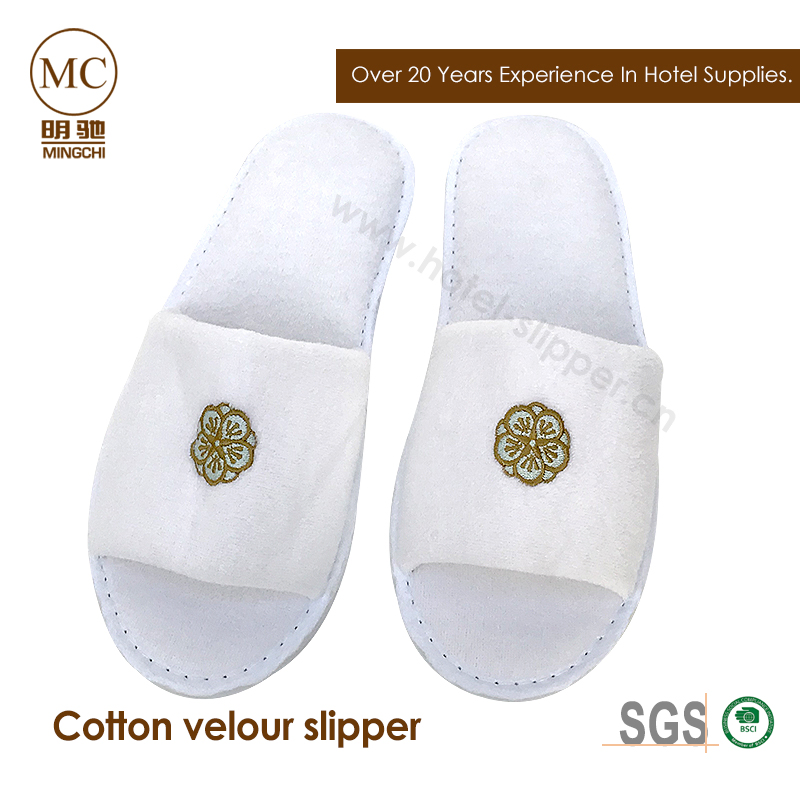 100% White Cotton Velour Opent Toe Logo Hotel Disposable Slippers