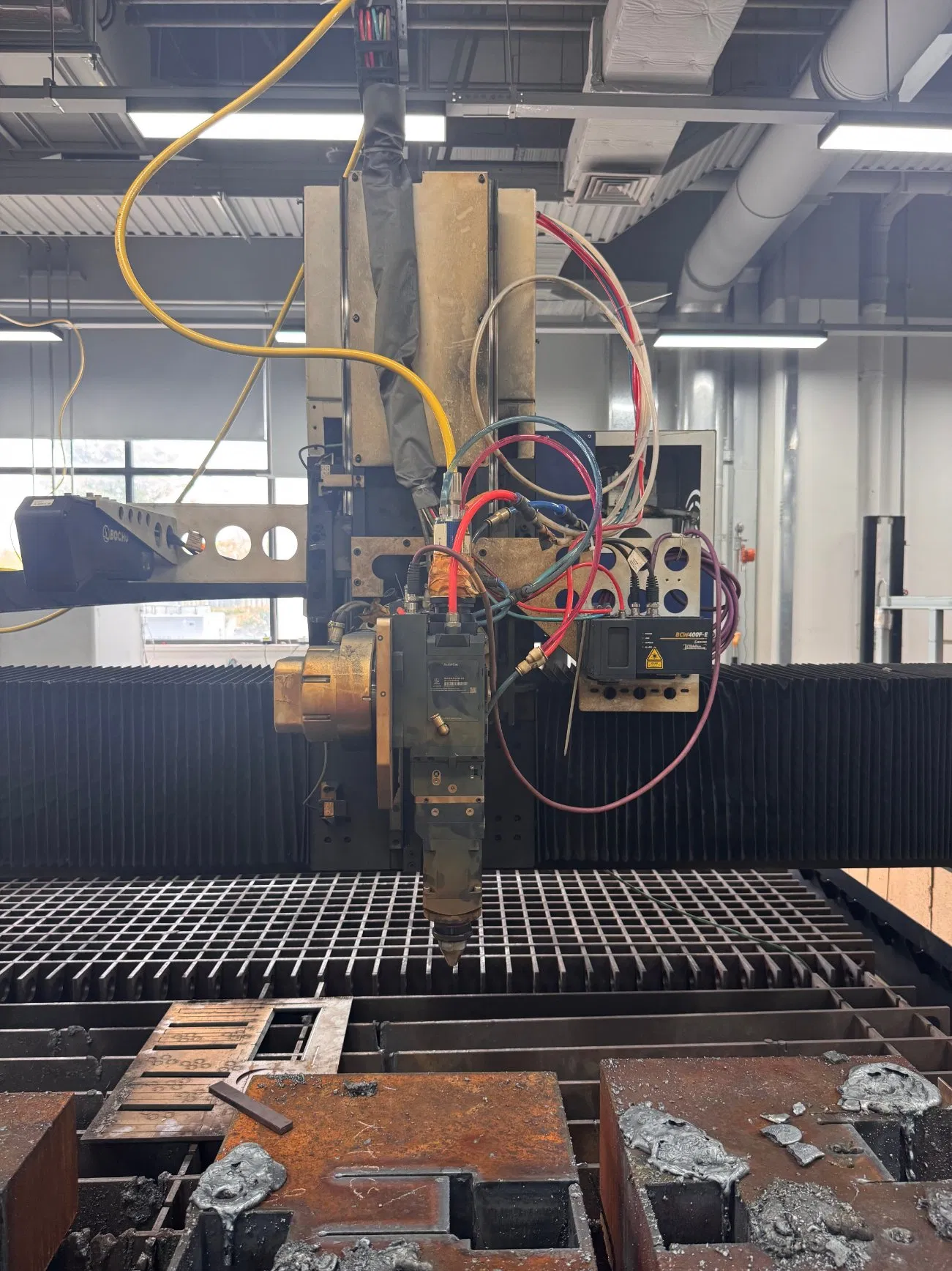 Industrial CNC Laser Cutting Machine Single Platform Fiber Laser Cutter for Iron Copper Brass